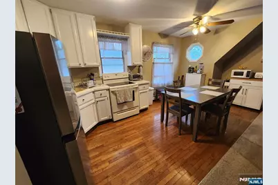 251 Laurel Place, East Rutherford, NJ 07073 - Photo 18