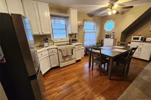 251 Laurel Pl, East Rutherford, NJ 07073 - Photo 18