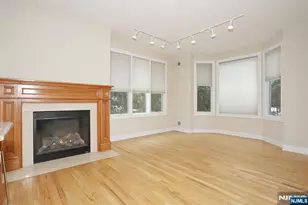 26 Candlewood Dr, Old Tappan, NJ 07675 - Photo 10