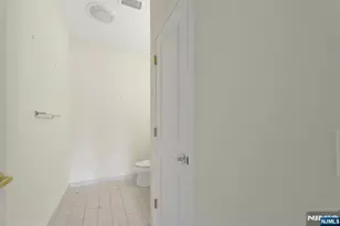 520 Victor Street 42, Saddle Brook Township, NJ 07663 - Photo 20