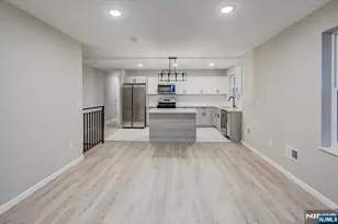 1081 18th Ave, Newark, NJ 07106 - Photo 6