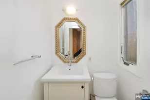 38-42 Northern Dr, Fair Lawn, NJ 07410 - Photo 10