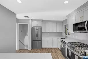 13 Garwood Rd, Fair Lawn, NJ 07410 - Photo 10