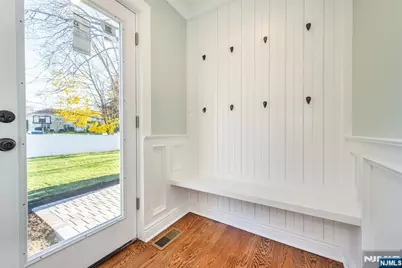 44 4th Avenue, Roseland, NJ 07068 - Photo 20