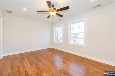 44 4th Avenue, Roseland, NJ 07068 - Photo 30
