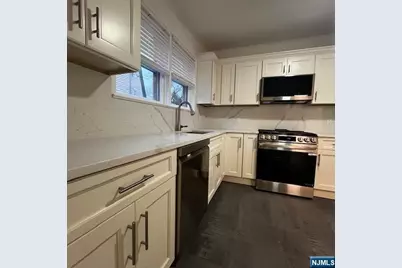 32 Ontario Street, Dumont, NJ 07628 - Photo 8