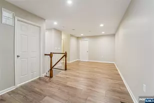 8 Masterson Ct, Waldwick, NJ 07463 - Photo 24