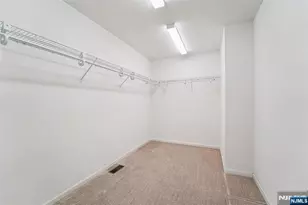 8 Masterson Ct, Waldwick, NJ 07463 - Photo 42