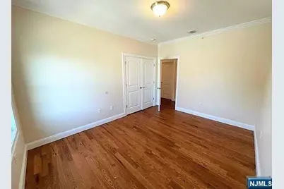 315 N Frank E Rodgers Boulevard 3 #3, Harrison, NJ 07029 - Photo 10