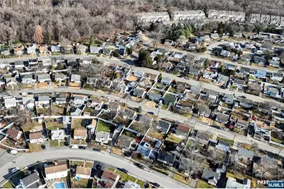 72 Burnside Place, Wanaque, NJ 07420 - Photo 30