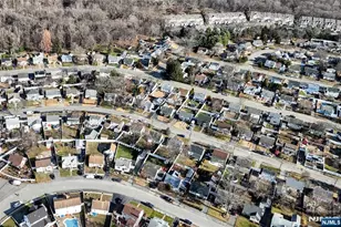 72 Burnside Pl, Wanaque, NJ 07420 - Photo 30