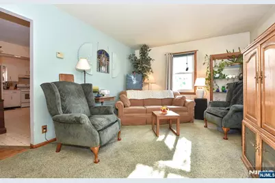 72 Burnside Place, Wanaque, NJ 07420 - Photo 12