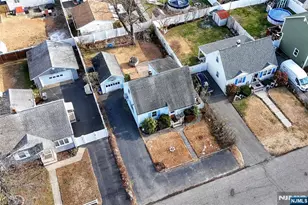 72 Burnside Pl, Wanaque, NJ 07420 - Photo 6