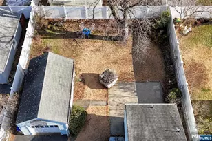 72 Burnside Pl, Wanaque, NJ 07420 - Photo 8