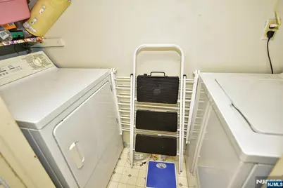 72 Burnside Place, Wanaque, NJ 07420 - Photo 16