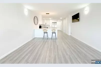 7002 Boulevard East 6B #6B, Guttenberg, NJ 07093 - Photo 10