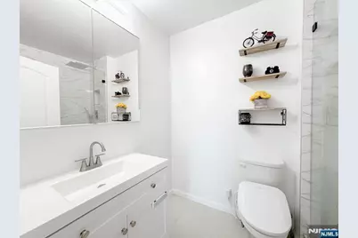 7002 Boulevard East 6B #6B, Guttenberg, NJ 07093 - Photo 16