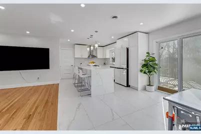 745 Washington Avenue, Washington Township, NJ 07676 - Photo 12