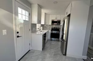 8 Charles Ct 1, Lodi, NJ 07644 - Photo 6