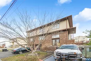 57 Maple Ave, Woodland Park, NJ 07424 - Photo 2