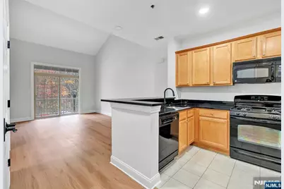 1100 Sterling Drive 807 #807, Franklin Lakes, NJ 07417 - Photo 1
