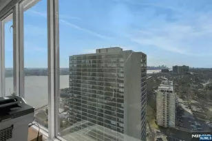 6 Horizon Road 2602, Fort Lee, NJ 07024 - Photo 4