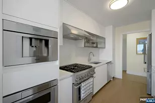 6 Horizon Road 2602, Fort Lee, NJ 07024 - Photo 18