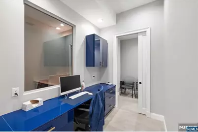 2 Forest Avenue A #A, Paramus, NJ 07652 - Photo 16