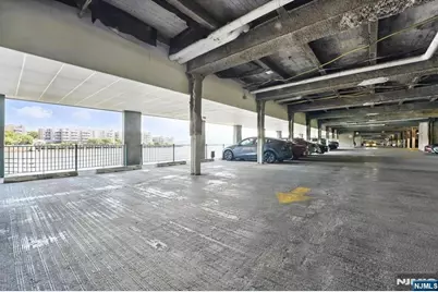 252 The Promenade 9-252 #9-252, Edgewater, NJ 07020 - Photo 28