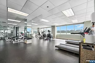 252 The Promenade 9-252, Edgewater, NJ 07020 - Photo 22