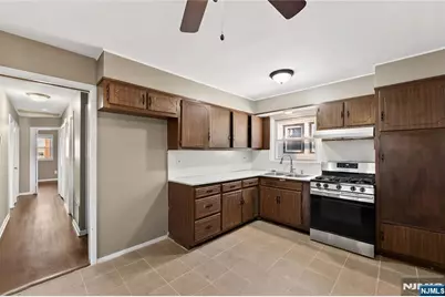 52 Tremont Terrace, Irvington, NJ 07111 - Photo 28