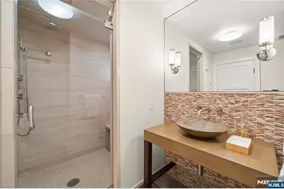 215 Upper Mountain, Montclair, NJ 07042 - Photo 36