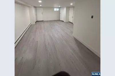 381 Terrace Avenue 1 #1, Hasbrouck Heights, NJ 07604 - Photo 10