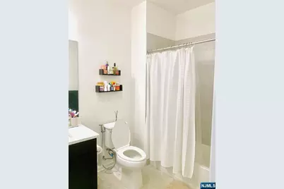 33 Parkside Lane 33 #33, Teaneck Township, NJ 07666 - Photo 18