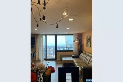 300 Winston Drive 2301 #2301, Cliffside Park, NJ 07010 - Photo 4