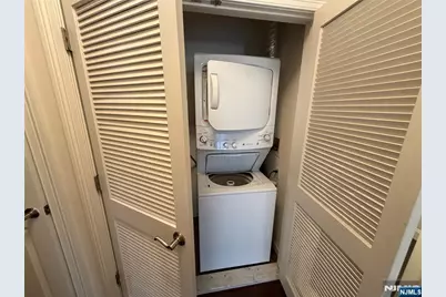 2001 Hudson Terrace 305 #305, Fort Lee, NJ 07024 - Photo 10