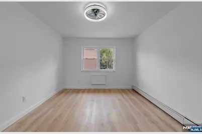 313 Grantwood Boulevard Apt 10 #Apt 10, Palisades Park, NJ 07650 - Photo 14