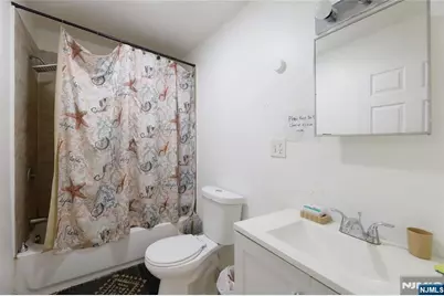 351 Osborne Terrace, Newark, NJ 07112 - Photo 22