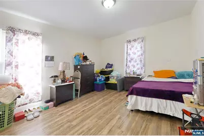 351 Osborne Terrace, Newark, NJ 07112 - Photo 16