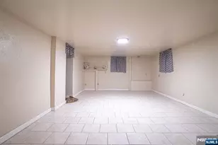 386 11th St, Newark, NJ 07107 - Photo 26