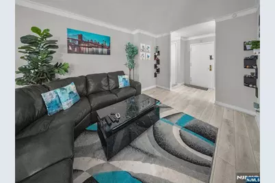 316 Prospect Avenue 8D #8D, Hackensack, NJ 07601 - Photo 2