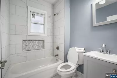 402 Morse 2 #2, Ridgefield, NJ 07657 - Photo 8