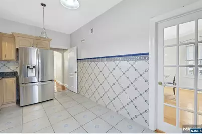 53 Oakwood Avenue, Kearny, NJ 07032 - Photo 14