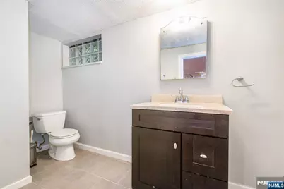 158 Mountain Avenue, Montclair, NJ 07042 - Photo 42