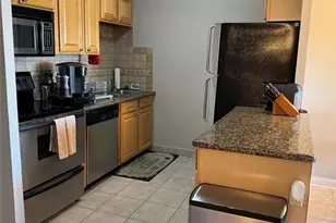 770 Anderson Ave 9F, Cliffside Park, NJ 07010 - Photo 4