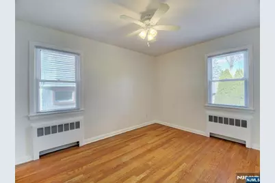 121 Woodland Avenue, Rutherford, NJ 07070 - Photo 16