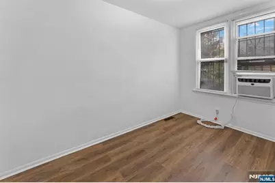 296 Pearsall Avenue, Jersey City, NJ 07305 - Photo 12