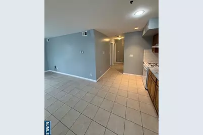 358 Hawthorne Avenue 356 #356, Newark, NJ 07112 - Photo 2