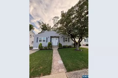 10-02 5th Street 2 #2, Fair Lawn, NJ 07410 - Photo 2