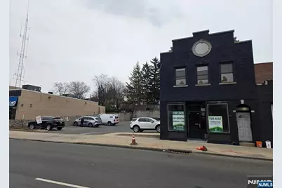 508 Broad Avenue, Ridgefield, NJ 07657 - Photo 2